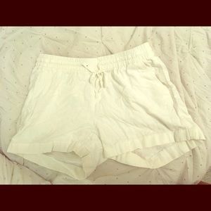 Old navy white shorts